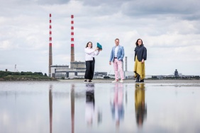 Pictured on Sandymount Strand with ‘Intertidal’ this year’s Business to Arts Awards sculpture, Ronan Healy, CEO &amp; Founder, Catapult, Louise O’Reilly, Chief Executive, Business to Arts and Wexford-based artist Fiona Byrne. Picture Conor McCabe Photography.